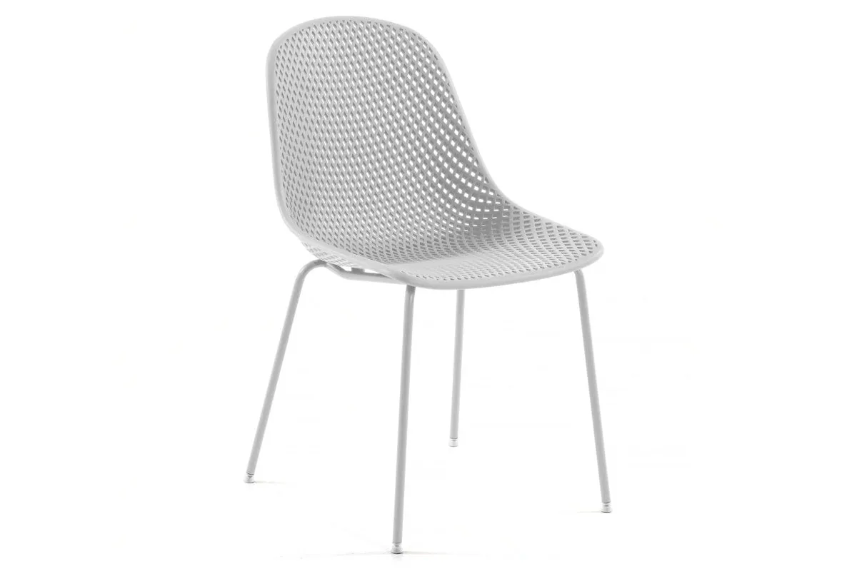 Como Quinby Outdoor Cafe Chair - Strong and Sturdy Plastic Seat