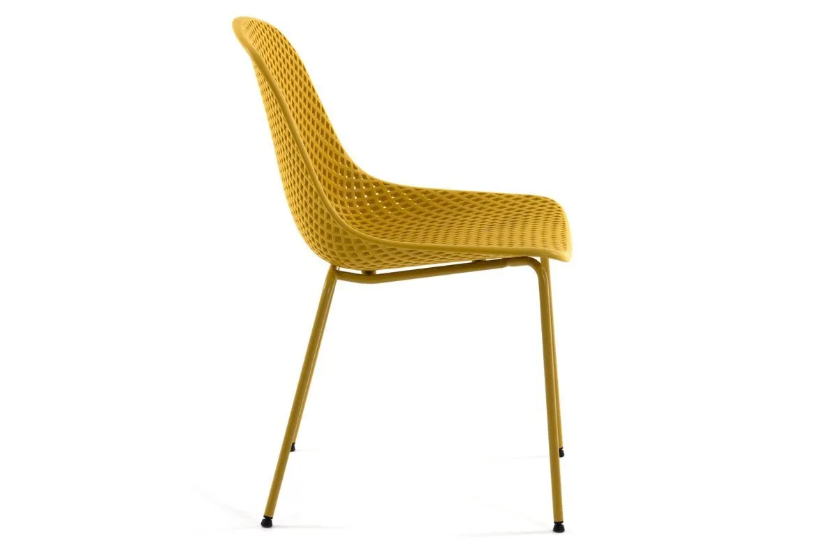 Como Quinby Outdoor Cafe Chair - Strong and Sturdy Plastic Seat