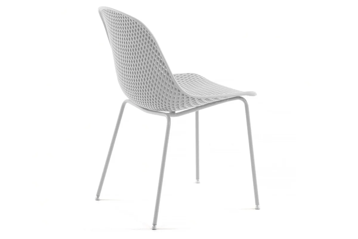 Como Quinby Outdoor Cafe Chair - Strong and Sturdy Plastic Seat