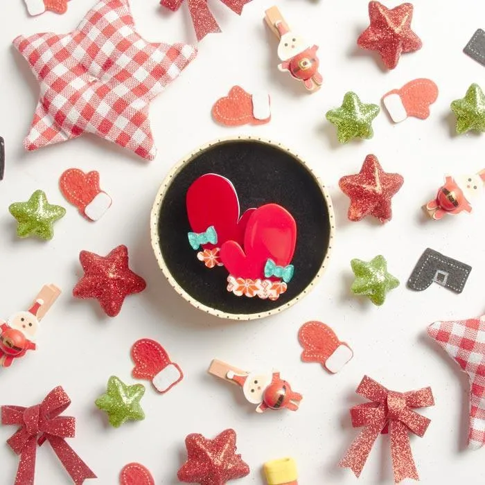Erstwilder - Favorite Things Brooch - Kitchy Christmas (2017)